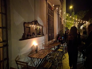 Il Cortile Segreto - La salumeria del bere