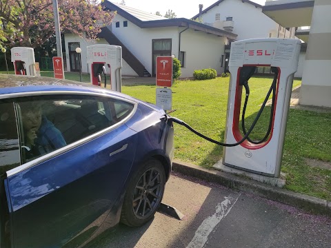 Tesla Supercharger