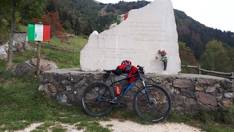 Rifugio Croce di Marone