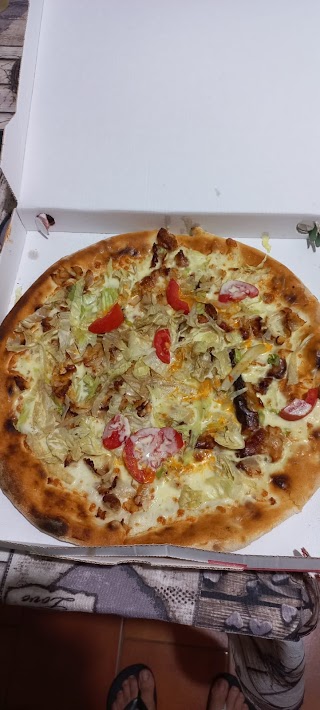 Madonna Pizza