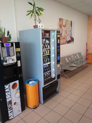 LAVANDERIA SELF SERVICE MA.RA