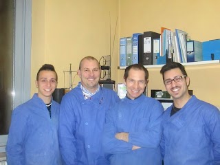 G&G Dental Laboratorio odontotecnico, dentisti: protesi dentaria, implantologia