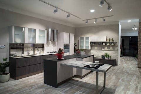 Gioia Arredamenti-Centro cucine Lube Store Brindisi e Creo Kitchens