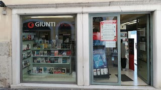 Giunti al Punto Librerie