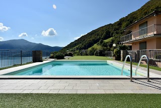 Italian Vacation Homes - La Petite Maison du Lac