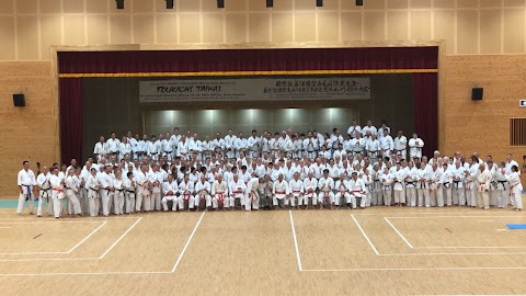 Scuola di Karate Shōrin-ryū Shidōkan Miyazato "Aperta Via Web a Distanza"