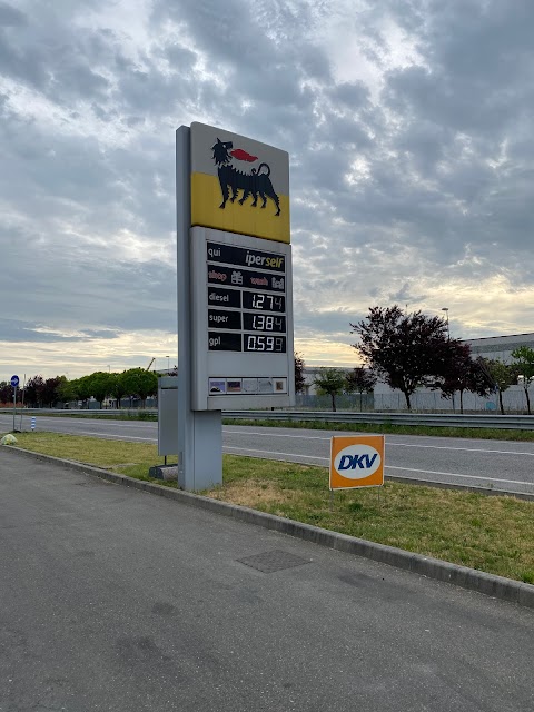 Eni Carburanti & GPL con Autolavaggio H24