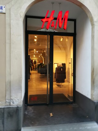 H&M