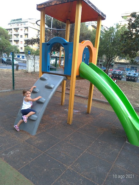 Parco giochi per bambini