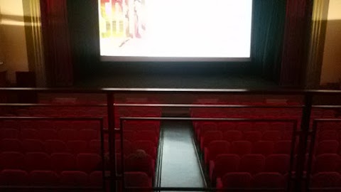 Cinema Iris