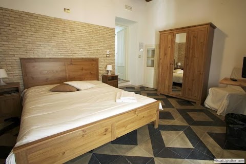 Porto Trani B&B