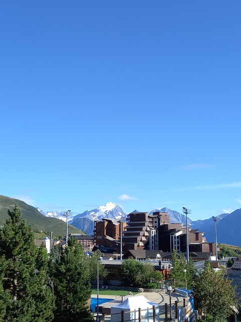 Piscine découverte à l'Alpe d'Huez