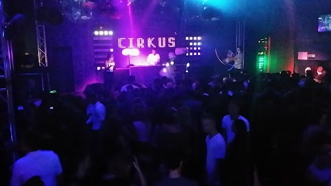 Cirkus Klub