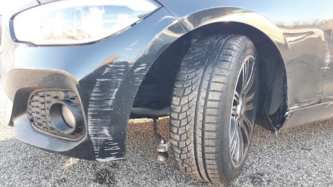 Europa Motors. Autofficina Meccatronica Tuttemarche, Gommista. Autorizzata SAAB e Gomme & Service