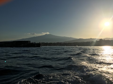 Escursioni in barca Giardini Naxos Poseidon