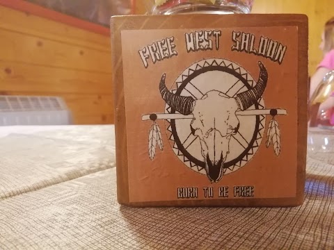 Free West Saloon