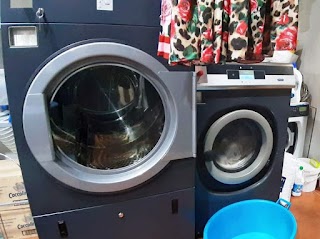 Laundromat express wash and dry cleaning Rome