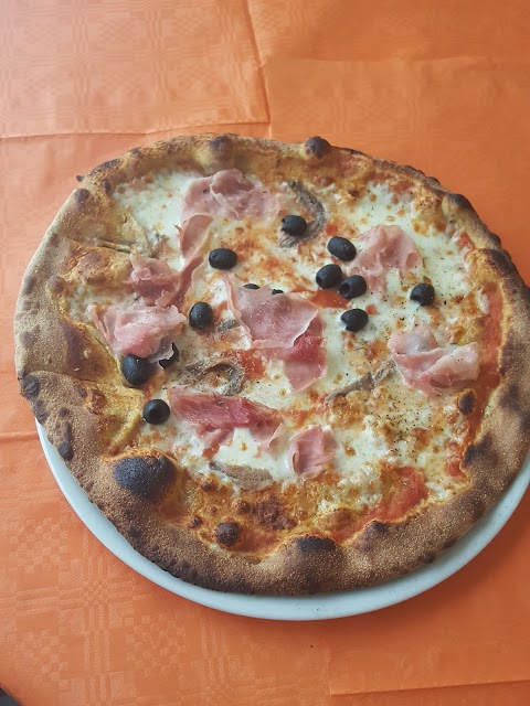 Pizzeria Da Ciro E Sapori Di Casa