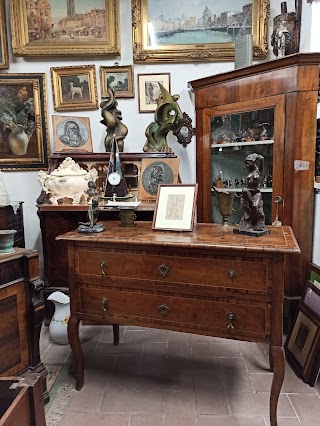 Antiquariato del Borgo di Dario D'Artibale