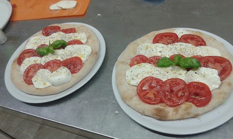 Il Gusto - Pizzeria - Braceria - Hamburgheria - Consegna a domicilio