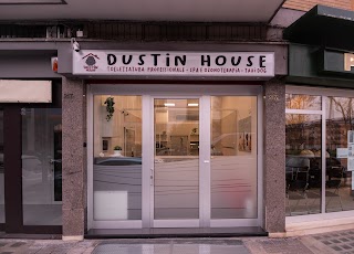 Dustin House, Bari - Toelettatura Cani Bari, Spa e Ozonoterapia Bari