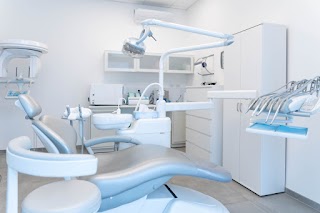 Dentista a Novara - Studio Dentistico Dott. Taddia