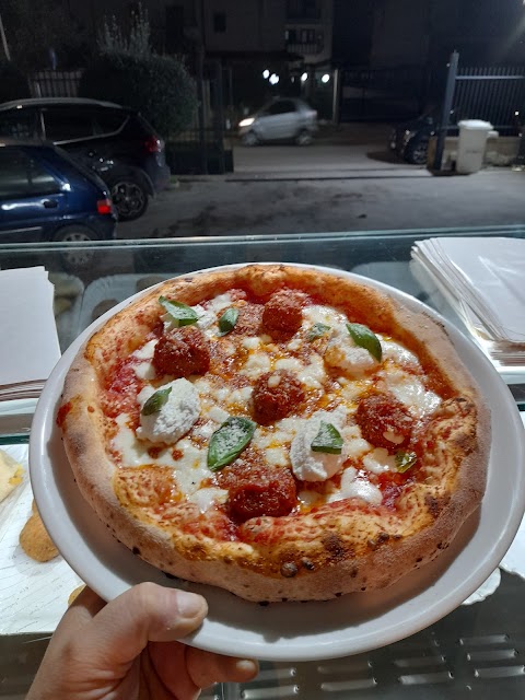 Pizzeria la bella napoli