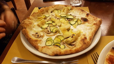 Pizzeria La Salsiera