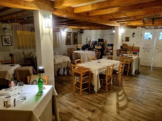 Al Petes Vino e Cibo in Cittavecchia