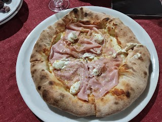 DIVINI SAPORI pizzeria-rosticceria-stuzzicheria