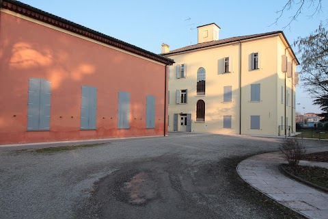 Centro per le Famiglie "Villa Bianchi"