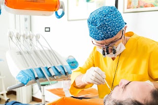 Studio Prof. Capozzi Francesco - Dentista Pediatrico e Medicina Estetica del viso a Milano