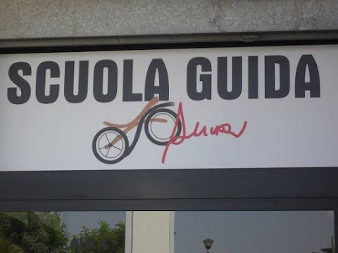 Scuola Guida "Anna" di Cirrottola Anna