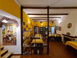 Ristorante La Gallina Felice