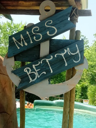 Miss Betty