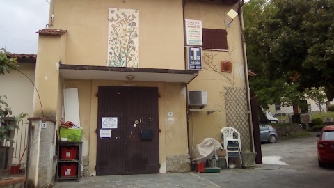 La Bottega Delle 4 Strade Di Caselli Cristina