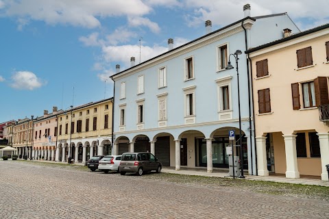 Centro Odontoiatrico Specialistico "S.Chiara"