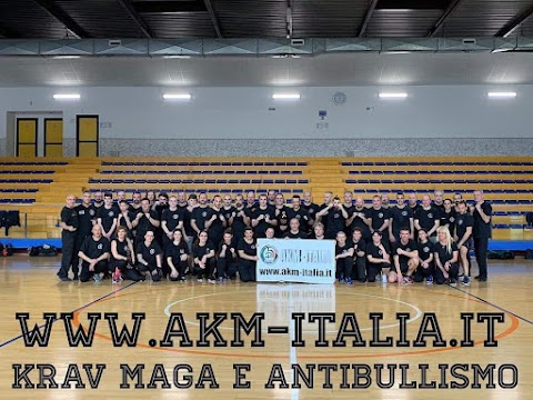 AKM-ITALIA®️ academy krav maga difesa personale e antibullismo Monza