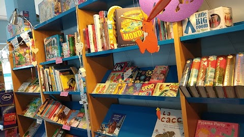 Moby Dick Ludoteca Libreria