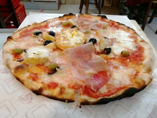 Pizzeria Su'n Piazza