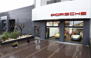 Centro Assistenza Porsche Palazzo