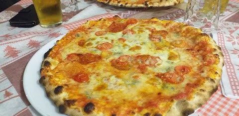 Pizzeria Tre Pini