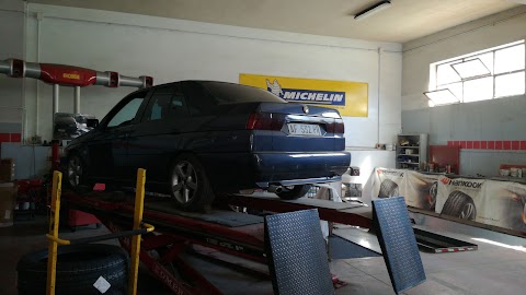 Chiarulli F.Lli Snc Di Mg & C. Car Service - BestDrive