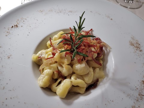 La Taverna Del Farneto Di Fabrizio Boccafogli