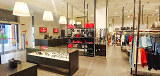 Armani Outlet