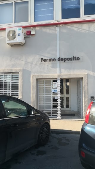 UPS - Filiale di Arzano (Na)