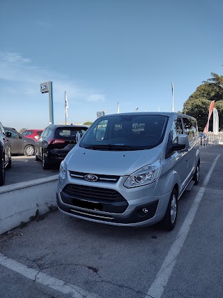 R Auto Autosalone Plurimarche