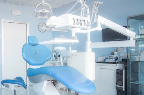 Centro Dentistico Futura - Dentista Brescia