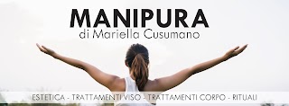 MANIPURA DI MARIELLA CUSUMANO