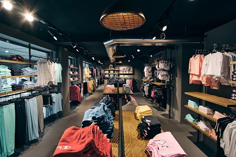 Champion Store